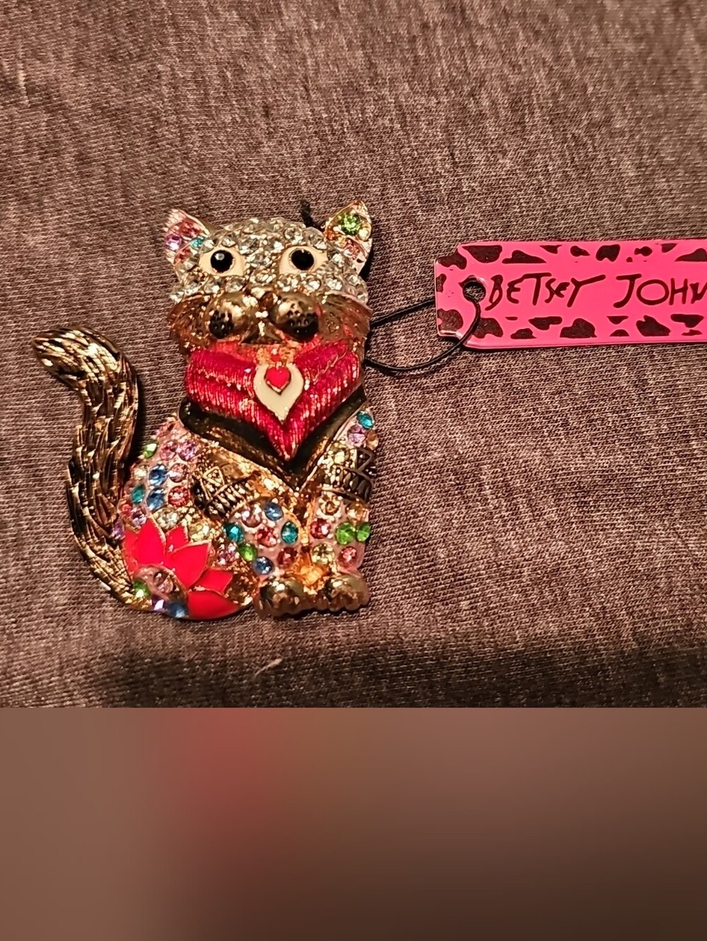Betsey Johnson Gold Tone Jeweled Cat Brooch with Pink Tag